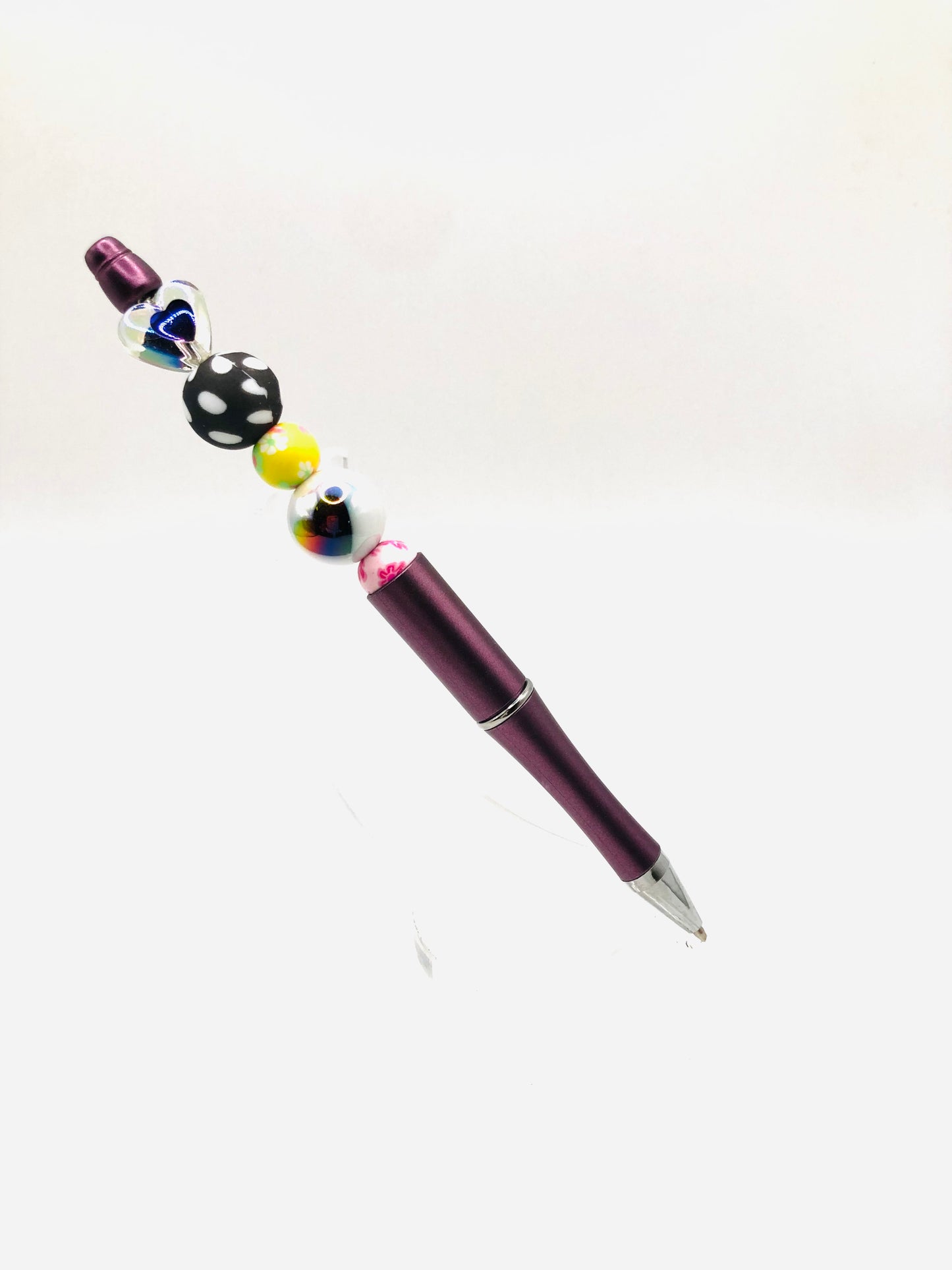 hinono Beaded Pen #51/100 - The First Collection