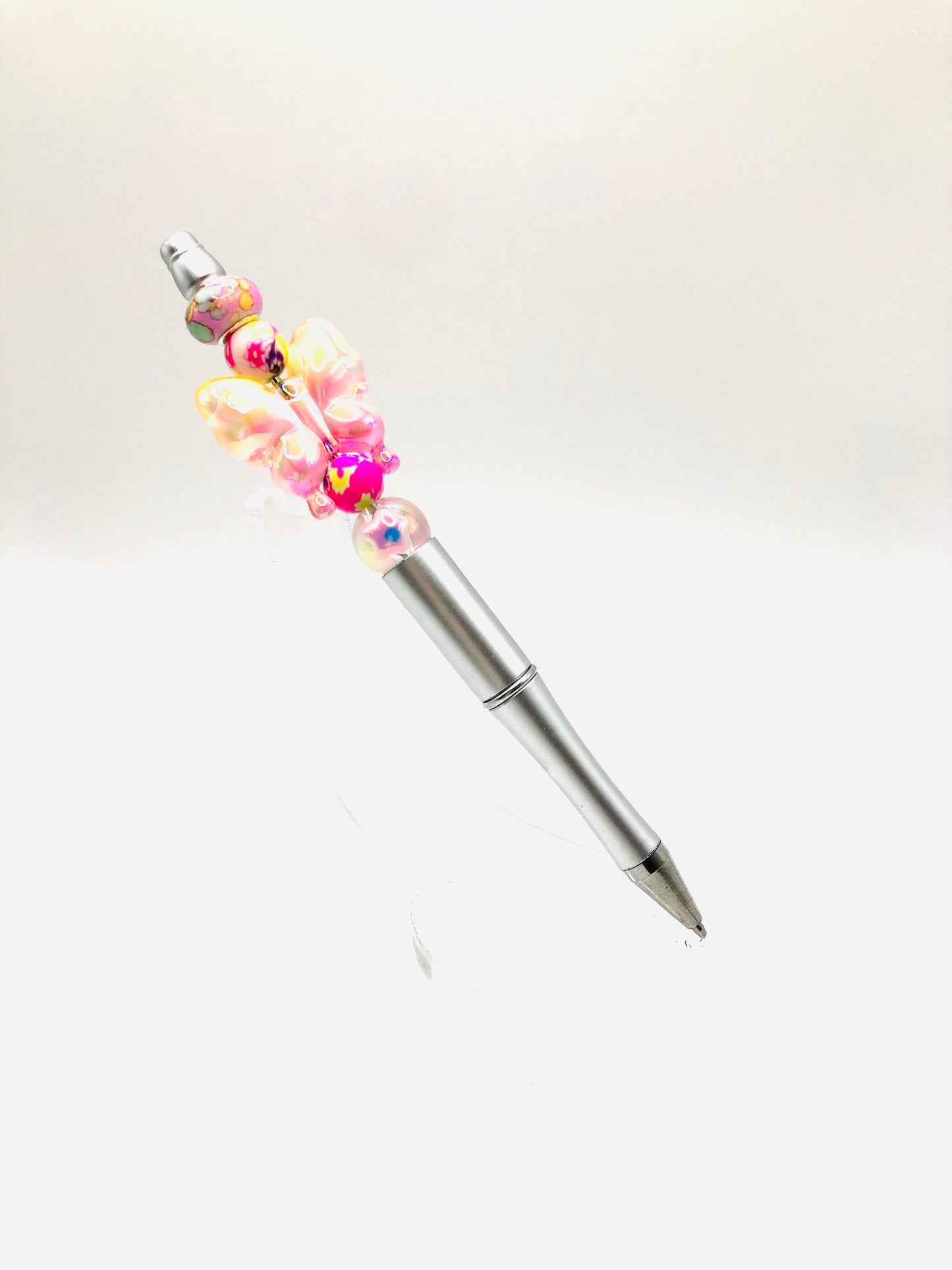 hinono Beaded Pen #55/100 - The First Collection