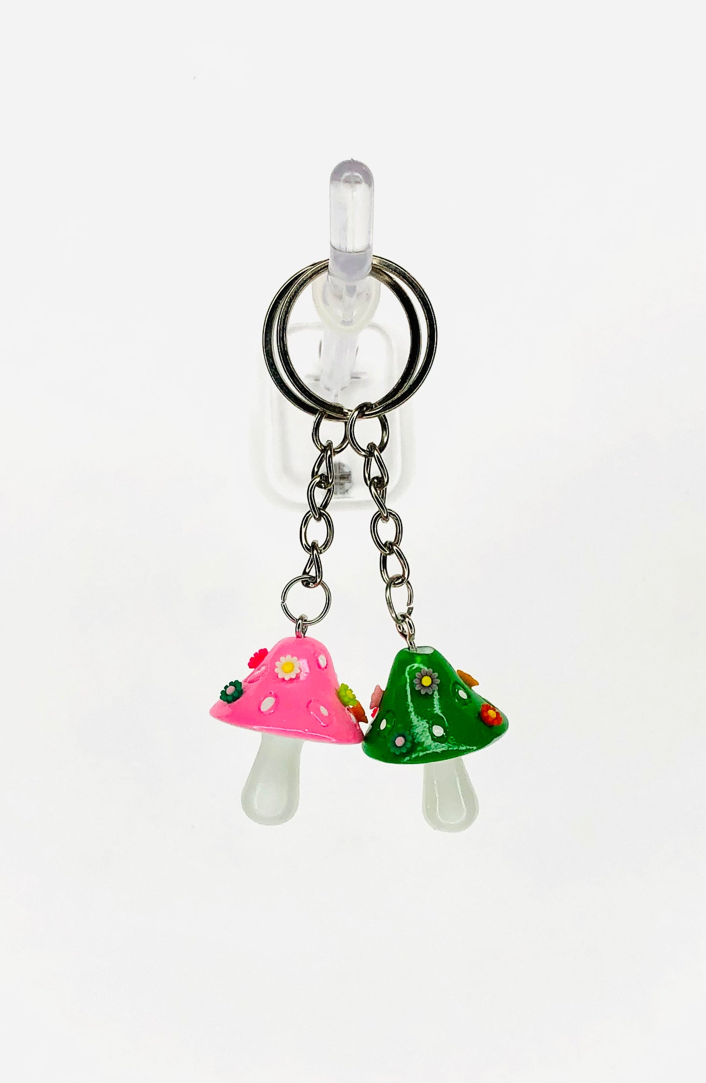 hinono Mushie Mates Keychains, set of 2 - #47 Green and Pink