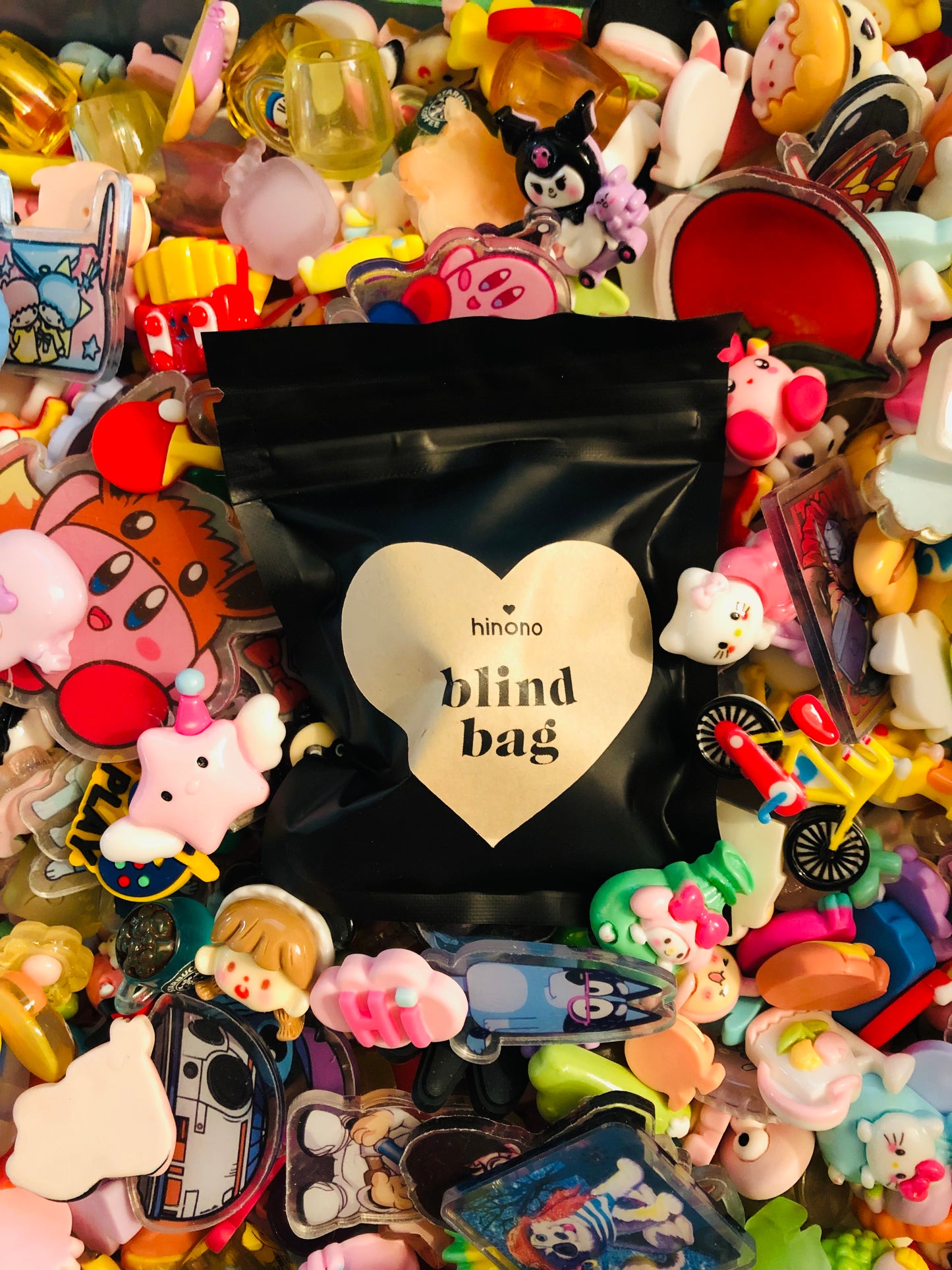 Blind Bags - 10 Charms + minis included!